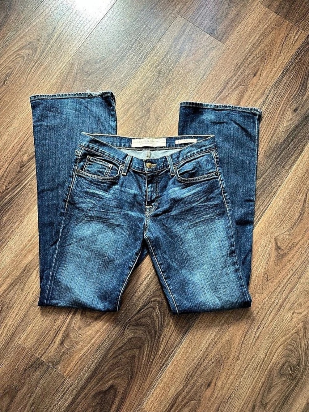 New York & Company Avery Bootcut Jeans in Blue Size 8
